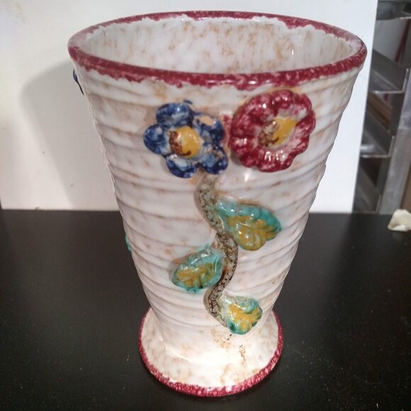 Mid Century Floral Vase with Applied Flowers Signed Made in Italy - Picture 1 of 13